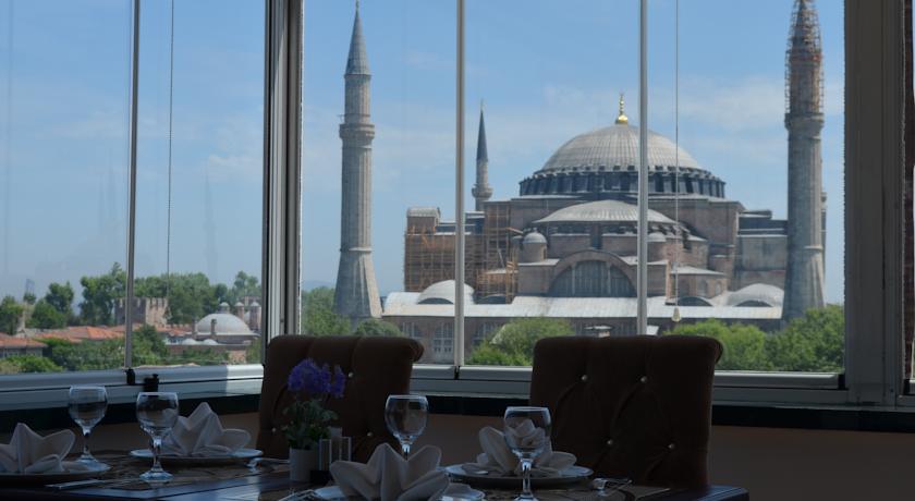 The Istanbul Hotel الغرفة الصورة