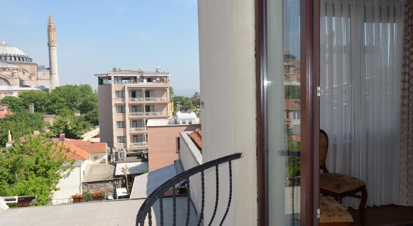 The Istanbul Hotel المظهر الخارجي الصورة