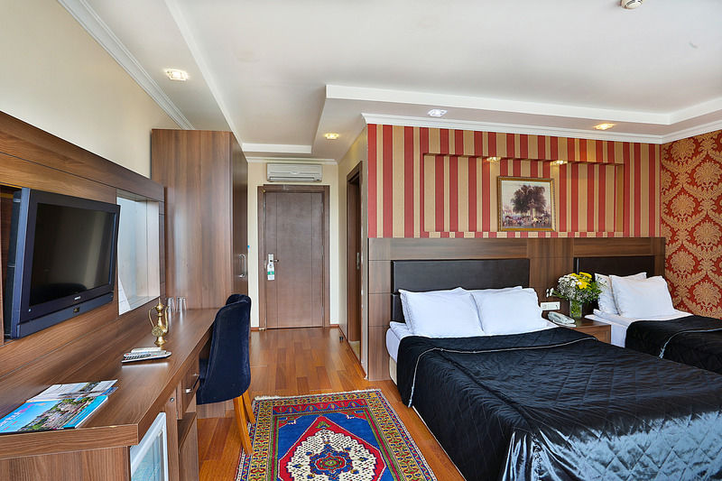 The Istanbul Hotel المظهر الخارجي الصورة