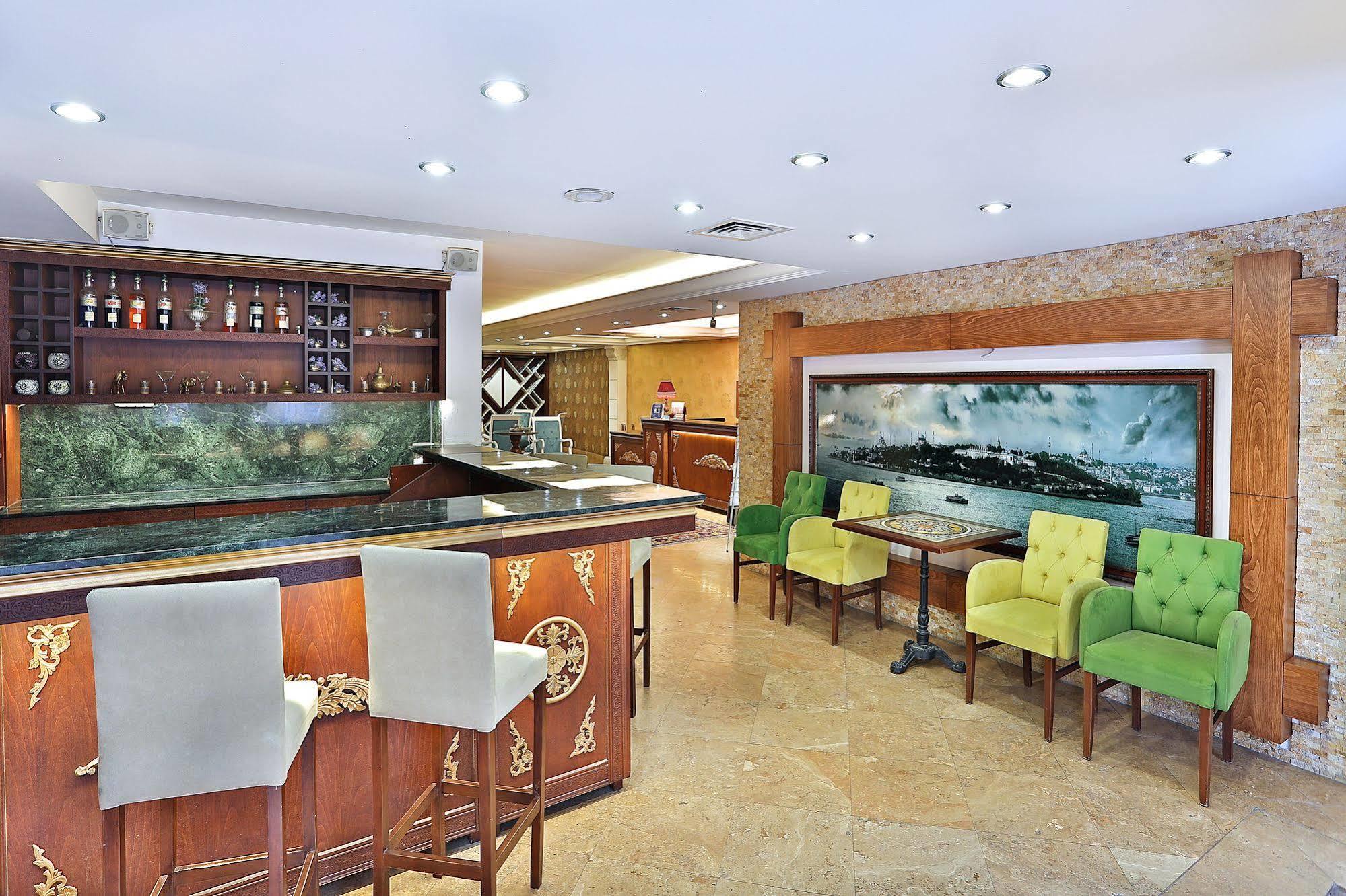 The Istanbul Hotel المظهر الخارجي الصورة